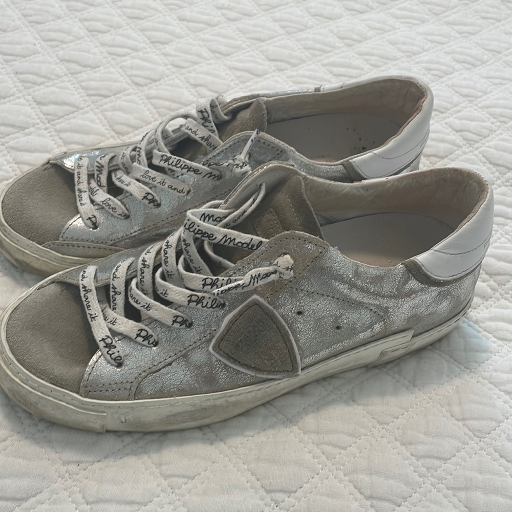 Philippe Model Size 36